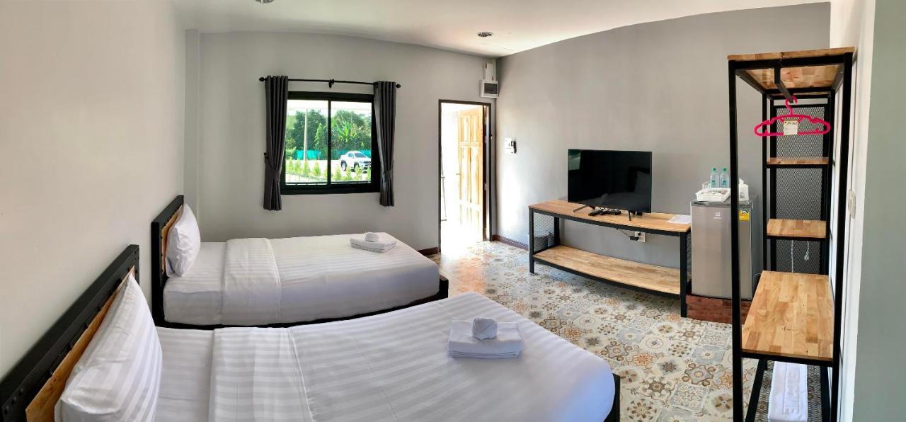 D-2 Home Chanthaburi Extérieur photo