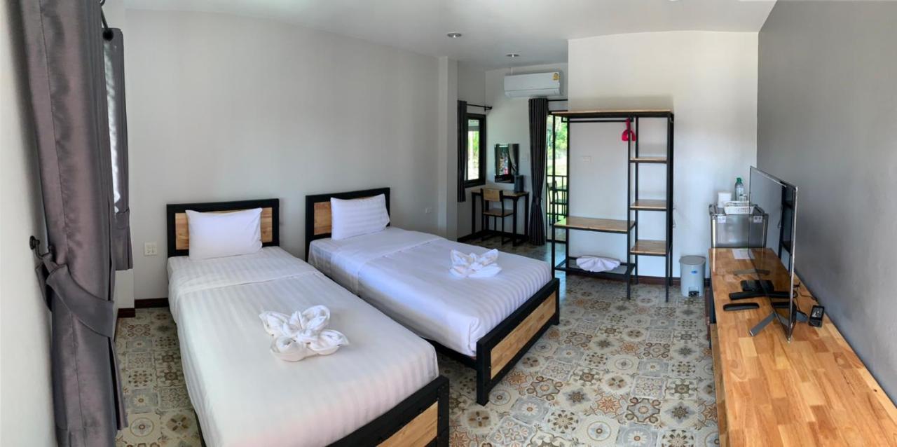 D-2 Home Chanthaburi Extérieur photo