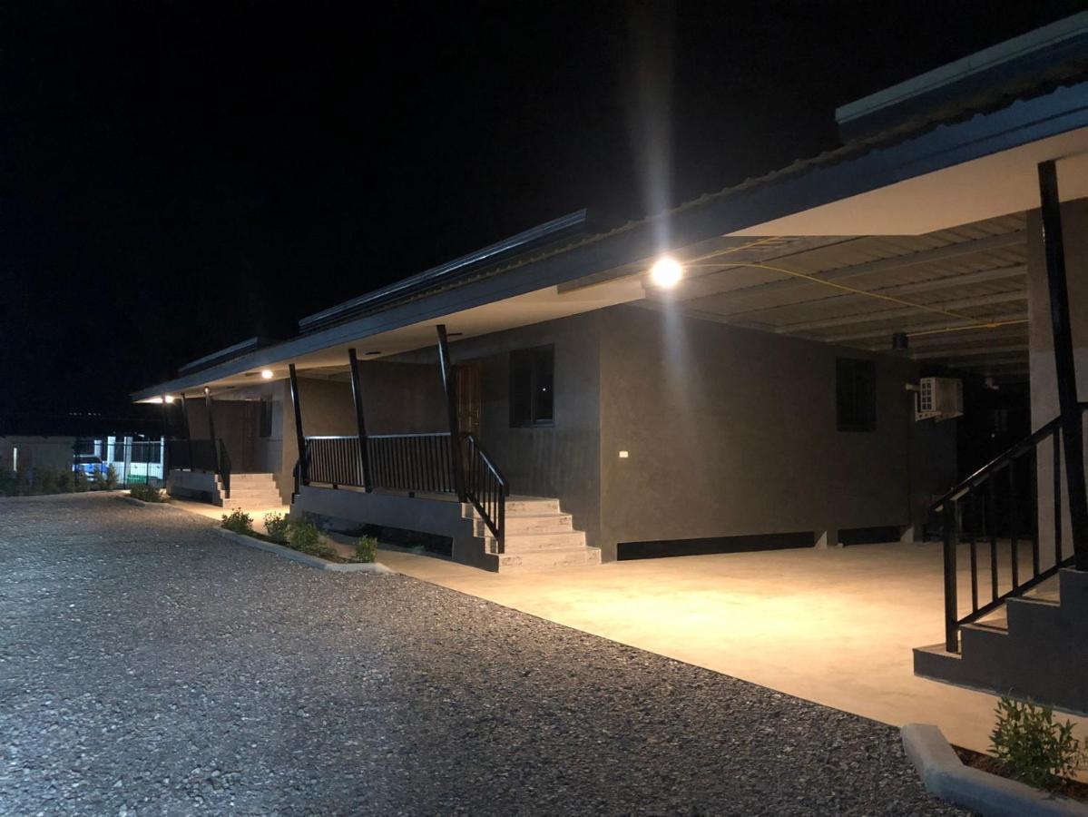 D-2 Home Chanthaburi Extérieur photo