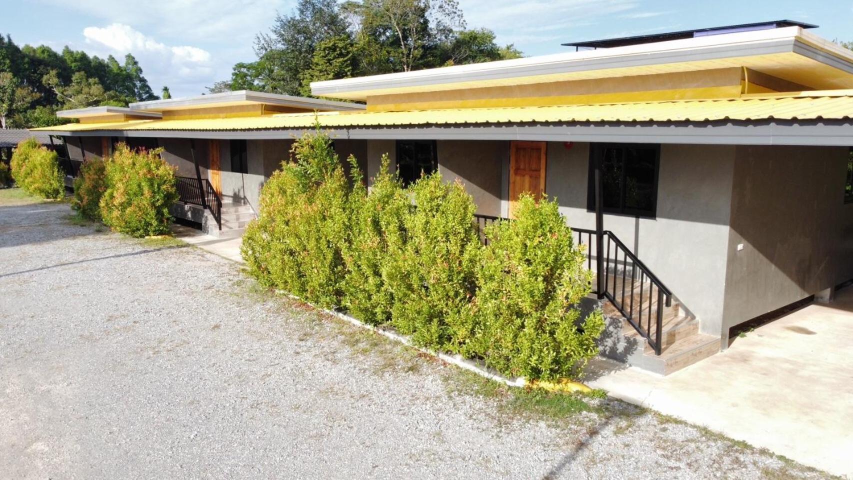 D-2 Home Chanthaburi Extérieur photo